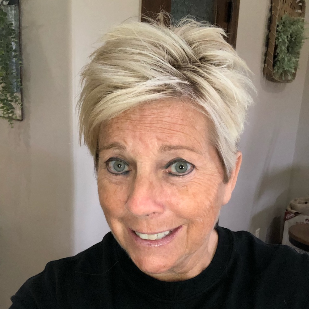 Meet your Posher, Cheryl